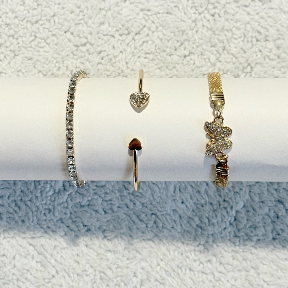 Set of 3 Gold Bracelets Women's Butterfly Crystal Style Tennis Heart Adjustable - Picture 6 of 9